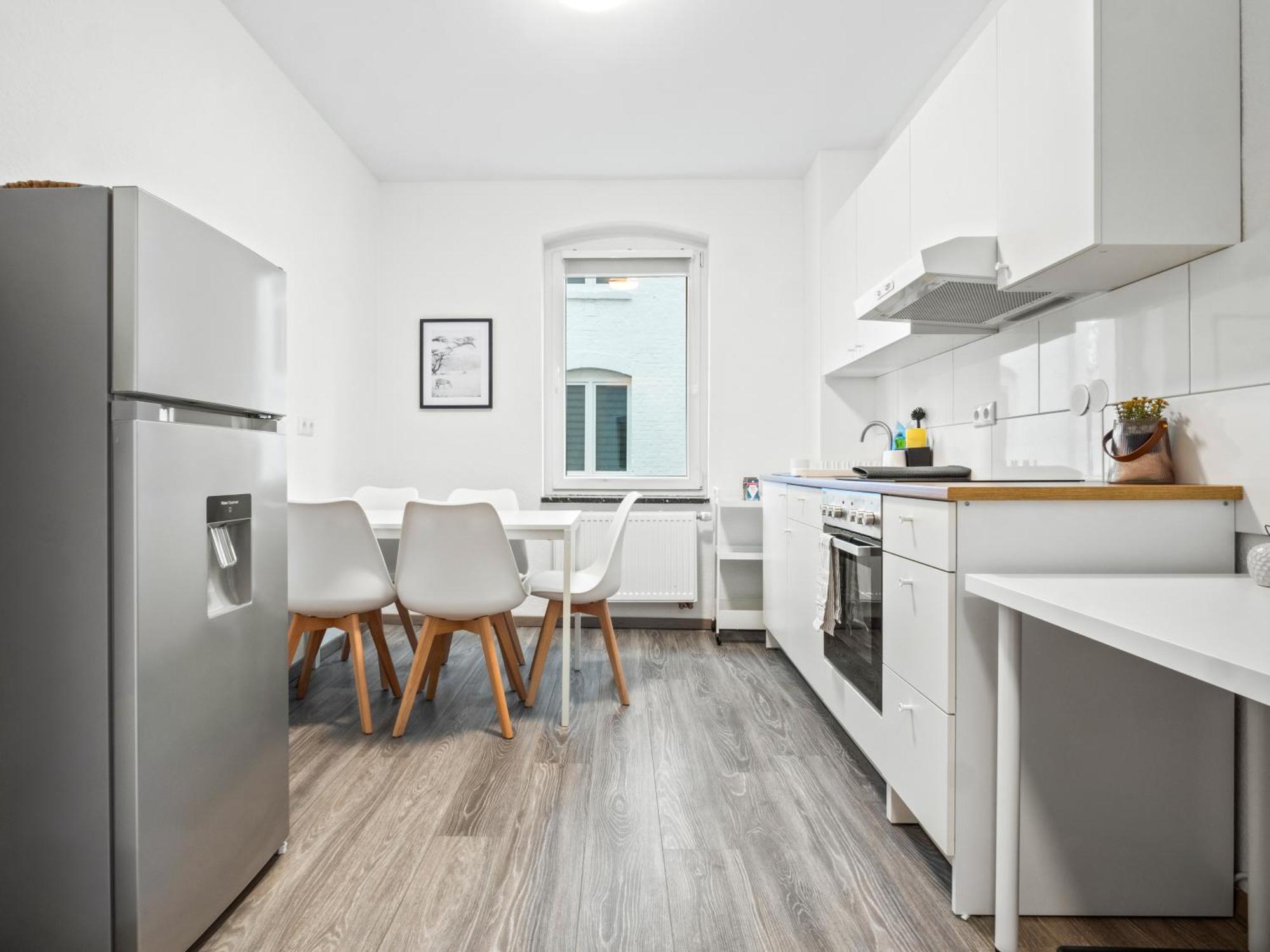 Wohnung In Zentraler Lage - Kostenlose Parkplaetze カッセル エクステリア 写真